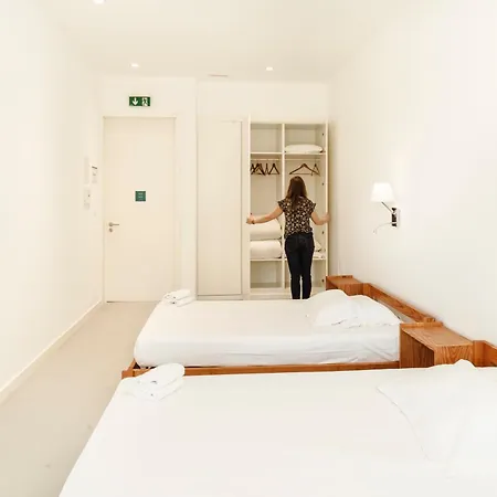 Hostel De Santa Luzia - Peregrinos De Santiago *